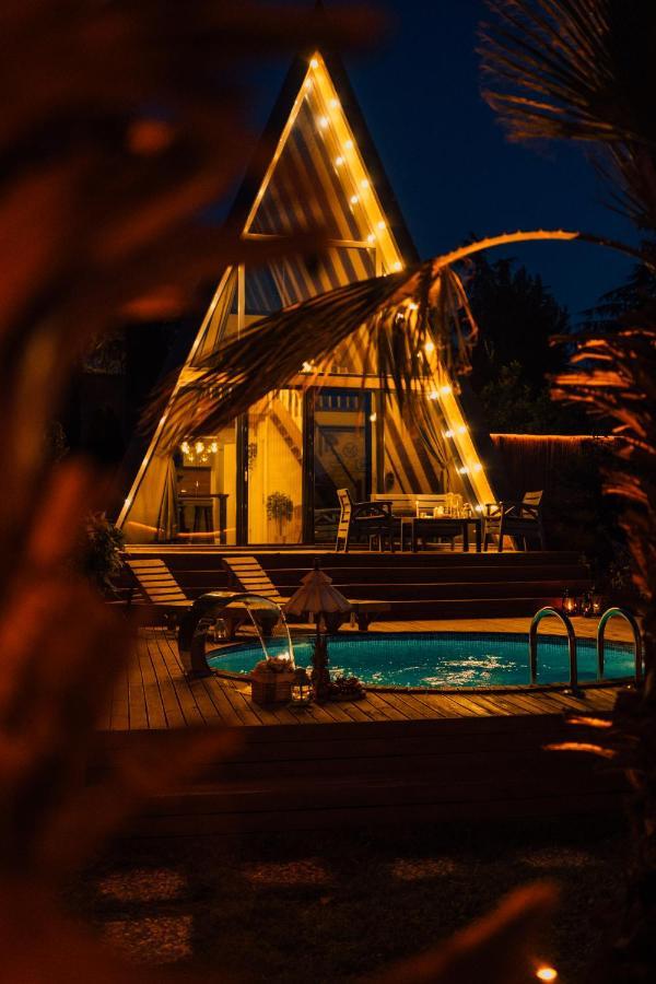Vila Bloom Sapanca - Palm Bungalov Exteriér fotografie
